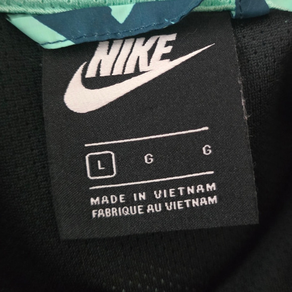 Nike Swoosh Unisex KIDS Hooded Full Zip Winter Snow Rain Jacket L - Picture 3 of 4